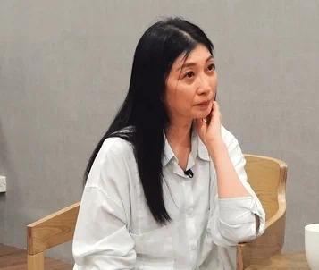 黄嘉千称曾被家暴五六次以上 从未阻止女儿与父亲见面